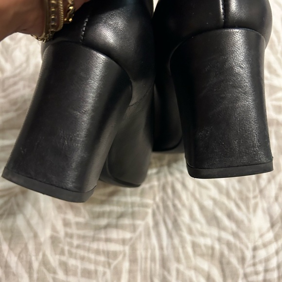 Paul Green Kami Pointed Toe Heels - Picture 6 of 6